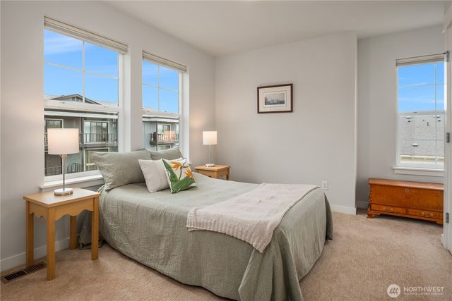 314 5th Avenue S, Kirkland, WA 98033