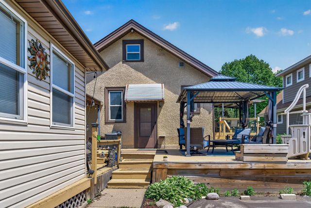 2821 Knox Avenue N, Minneapolis, MN 55411