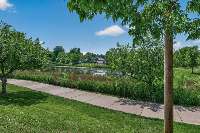2821 Knox Avenue N, Minneapolis, MN 55411