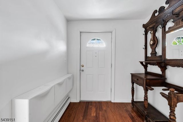 33 Wall St, Rockaway Boro, NJ 07866