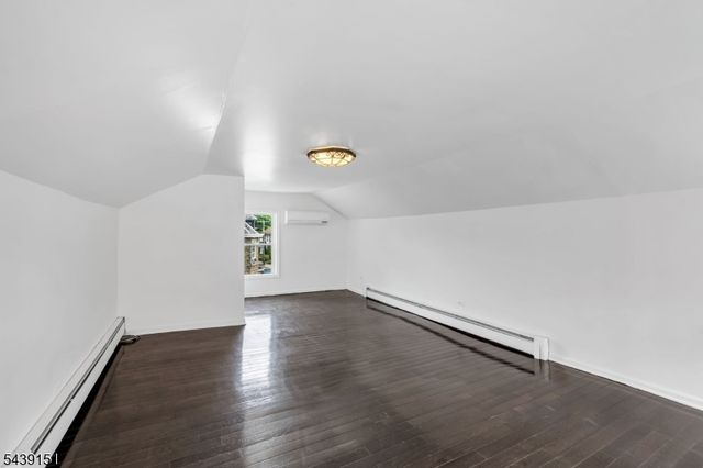 33 Wall St, Rockaway Boro, NJ 07866