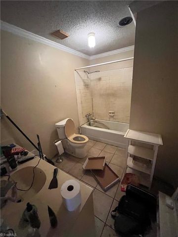 3603 Castleton Road, Greensboro, NC 27406