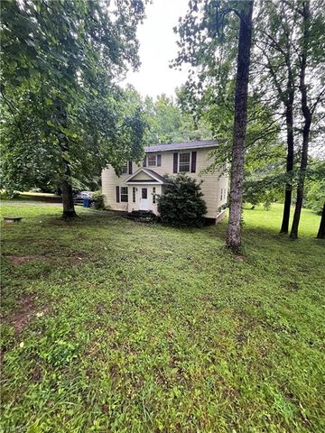 3603 Castleton Road, Greensboro, NC 27406
