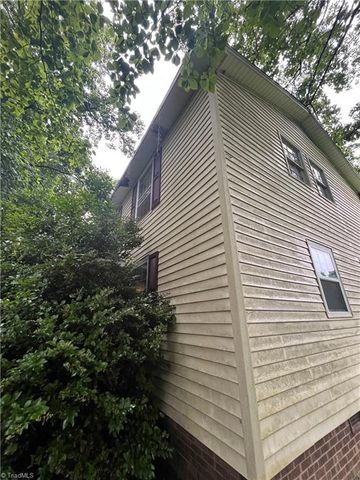 3603 Castleton Road, Greensboro, NC 27406