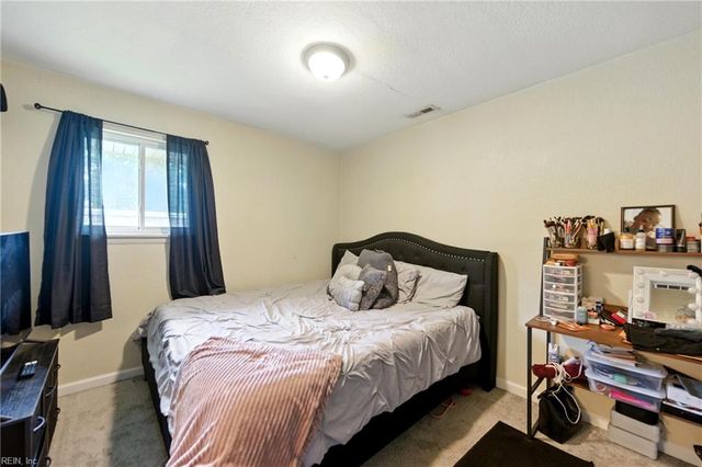 108 Grant ST, Chesapeake, VA 23320