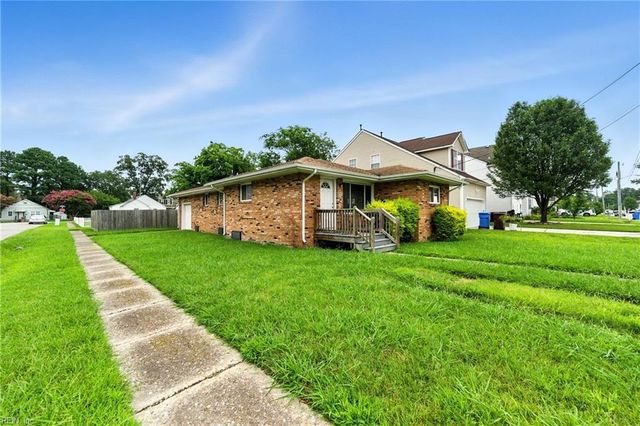 108 Grant ST, Chesapeake, VA 23320