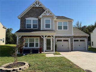 1311 Red Deer Drive, Kernersville, NC 27284