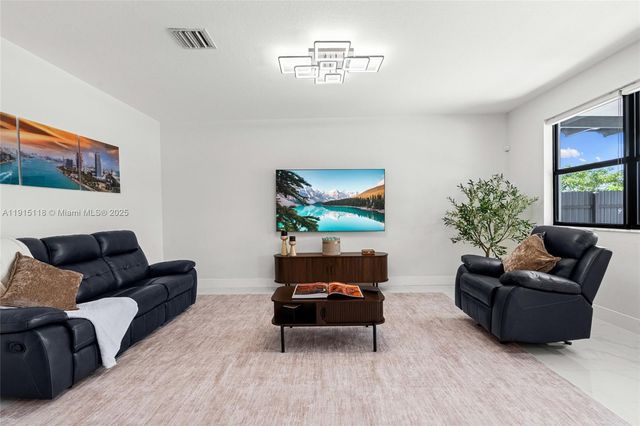 22676 SW 131st Pl, Miami, FL 33170