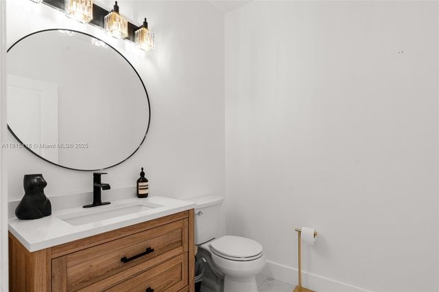 22676 SW 131st Pl, Miami, FL 33170