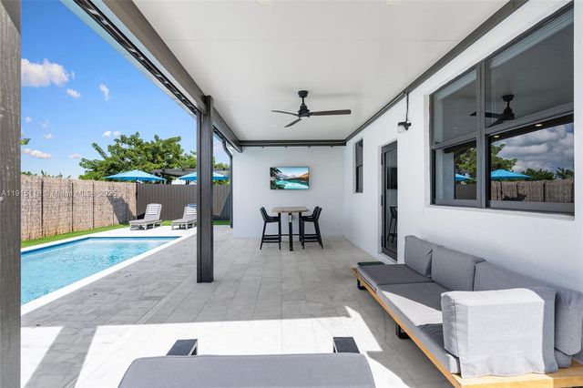 22676 SW 131st Pl, Miami, FL 33170