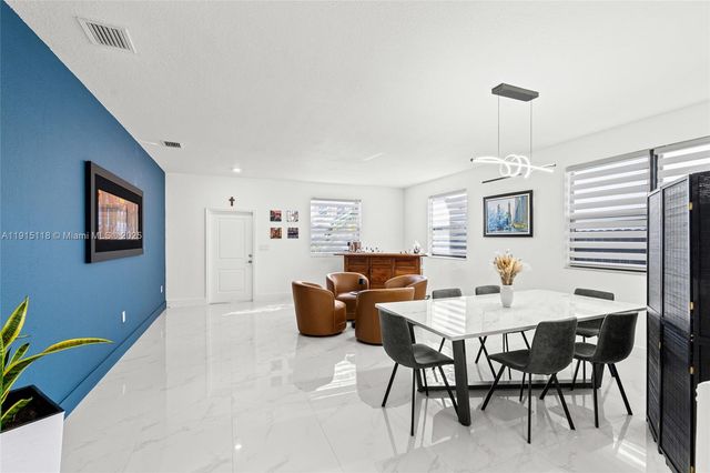 22676 SW 131st Pl, Miami, FL 33170