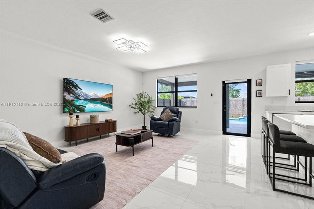 22676 SW 131st Pl, Miami, FL 33170