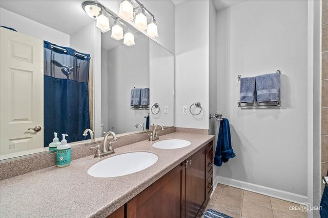 808 Mckinley Avenue, Geneva, IL 60134