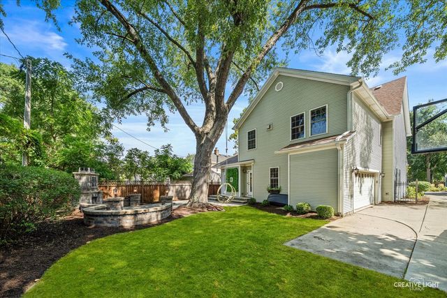 808 Mckinley Avenue, Geneva, IL 60134
