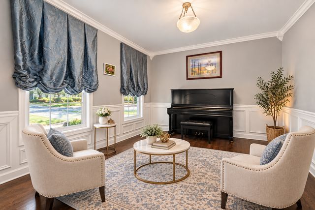 808 Mckinley Avenue, Geneva, IL 60134