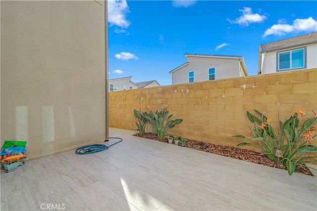 200 Zawn, Irvine, CA 92618