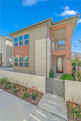 200 Zawn, Irvine, CA 92618