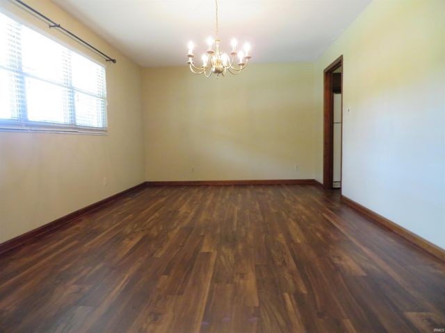 7766 Meadow Lane, Newburgh, IN 47630