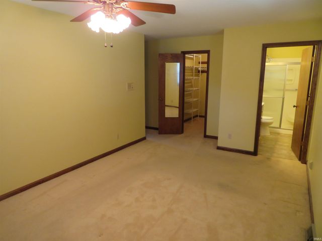 7766 Meadow Lane, Newburgh, IN 47630