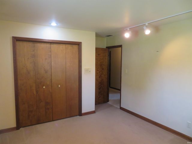 7766 Meadow Lane, Newburgh, IN 47630