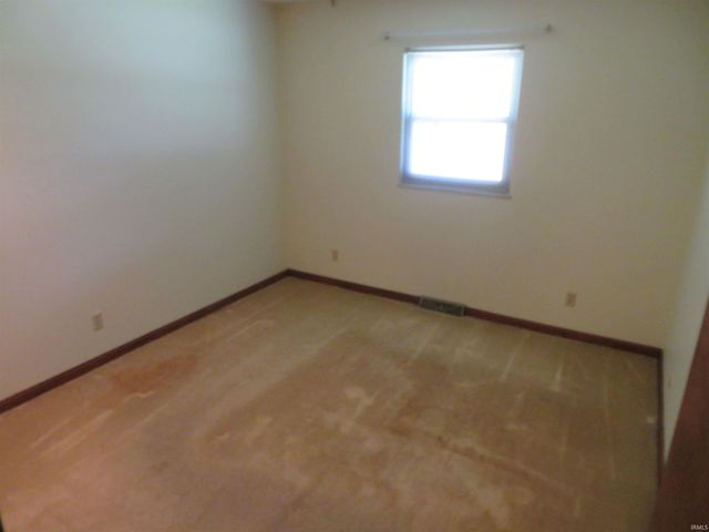 7766 Meadow Lane, Newburgh, IN 47630