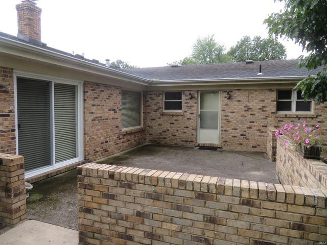 7766 Meadow Lane, Newburgh, IN 47630