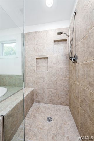 11485 April Sound, Northport, AL 35475