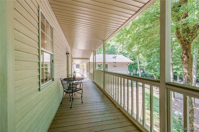 11485 April Sound, Northport, AL 35475