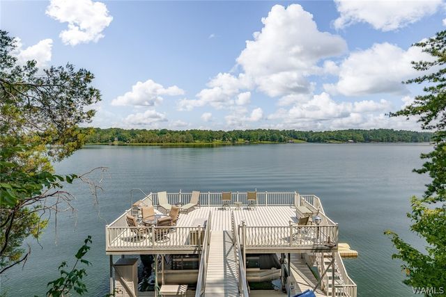 11485 April Sound, Northport, AL 35475
