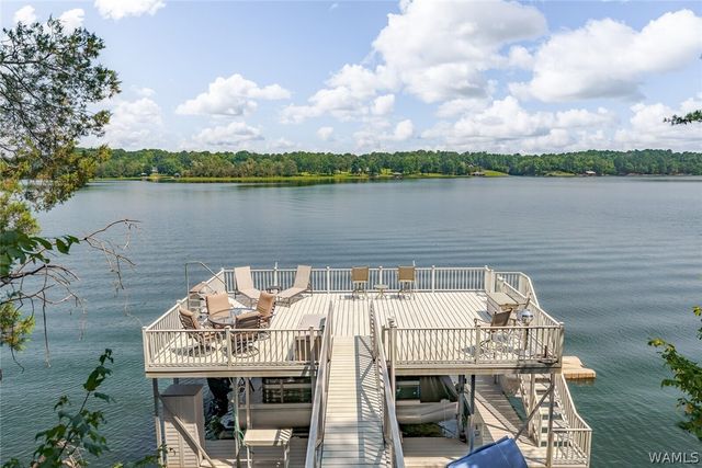 11485 April Sound, Northport, AL 35475