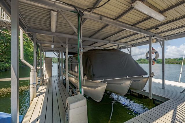 11485 April Sound, Northport, AL 35475