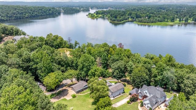 11485 April Sound, Northport, AL 35475