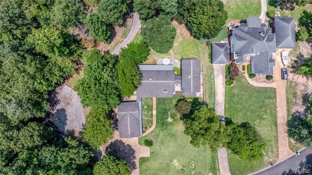 11485 April Sound, Northport, AL 35475