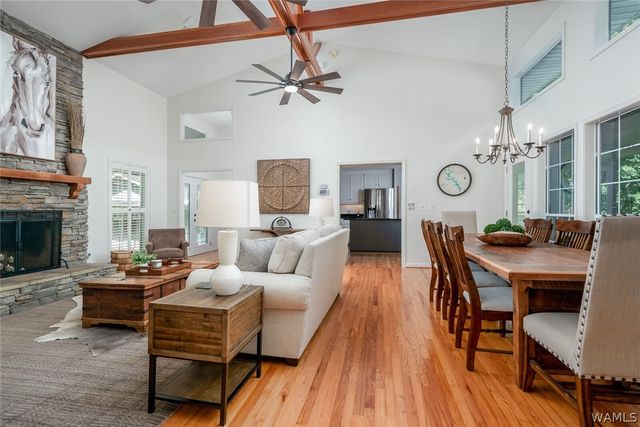 11485 April Sound, Northport, AL 35475