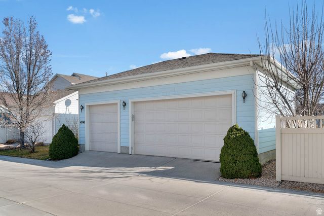 4998 W TOPCREST DR, South Jordan, UT 84009