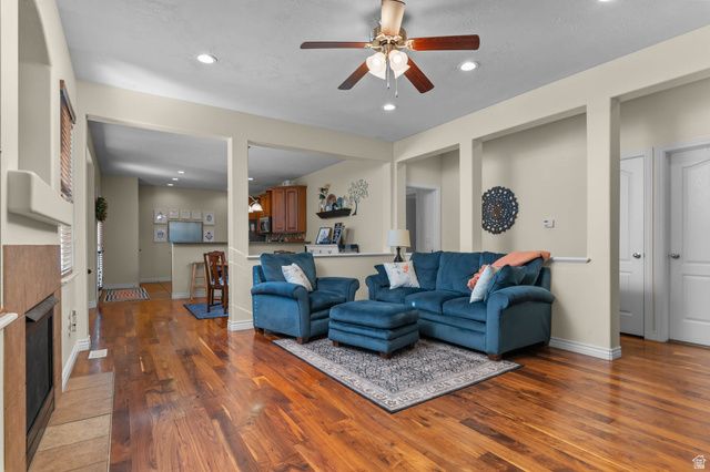 4998 W TOPCREST DR, South Jordan, UT 84009