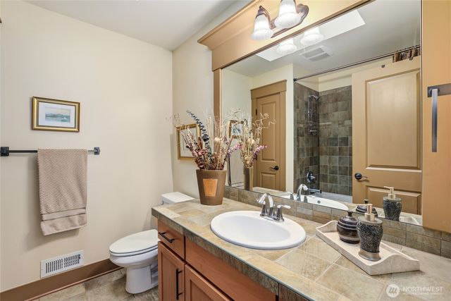 3837 Jester Court NW, Olympia, WA 98502