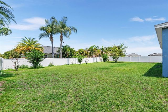 192 VIOLA DRIVE, Auburndale, FL 33823