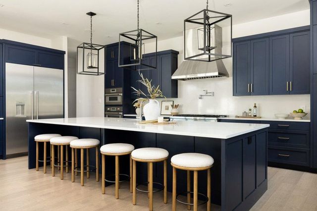 6037 W Verandero CT, Austin, TX 78738