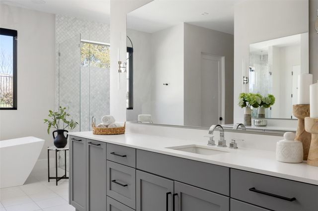 6037 W Verandero CT, Austin, TX 78738