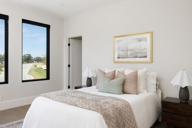 6037 W Verandero CT, Austin, TX 78738