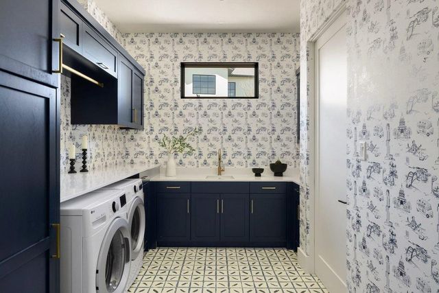 6037 W Verandero CT, Austin, TX 78738