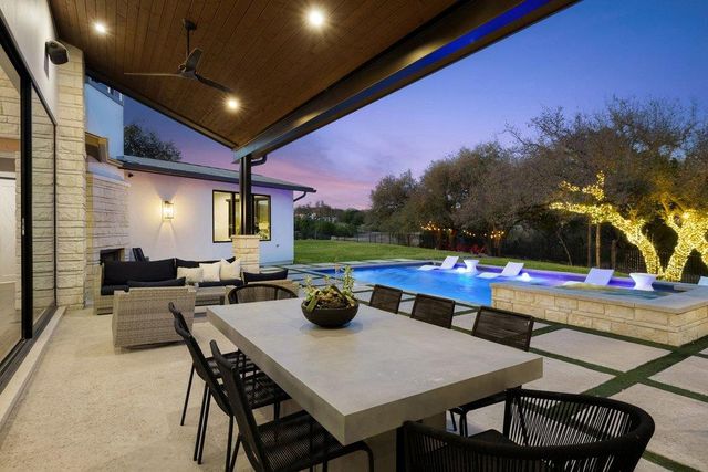 6037 W Verandero CT, Austin, TX 78738