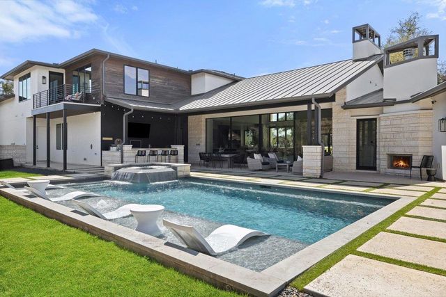 6037 W Verandero CT, Austin, TX 78738