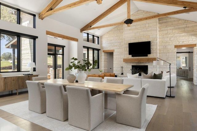 6037 W Verandero CT, Austin, TX 78738