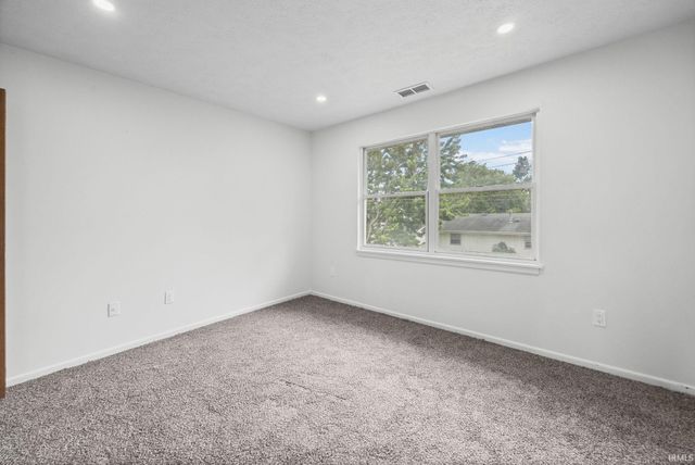 2417 State Street, Lafayette, IN 47905