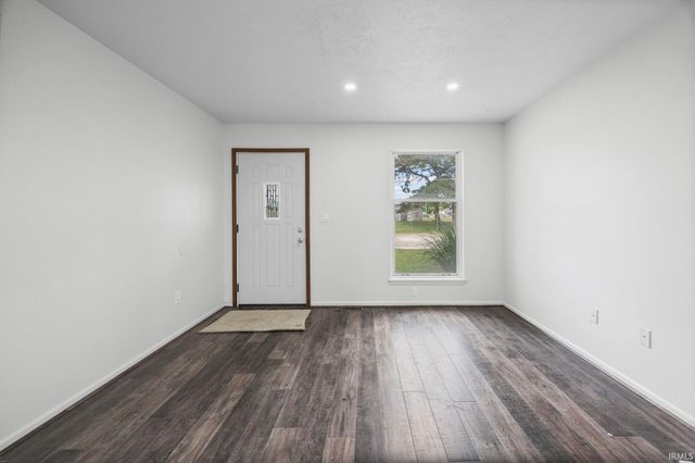 2417 State Street, Lafayette, IN 47905