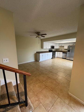 11976 Shakerwood Lane, Wellington, FL 33414