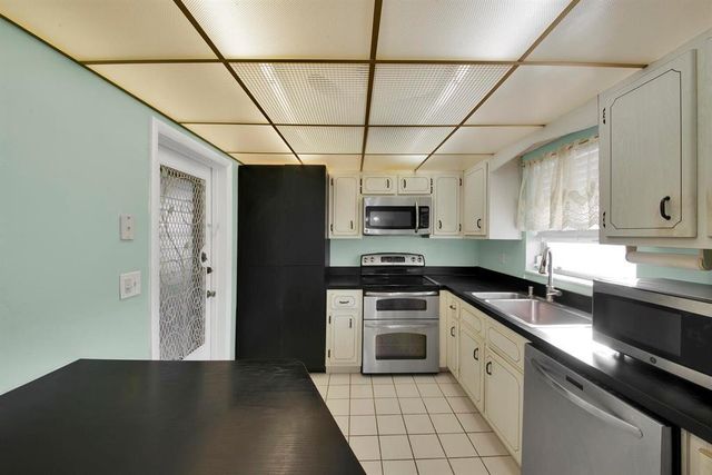 5300 Washington Street G321, Pembroke Pines, FL 33025