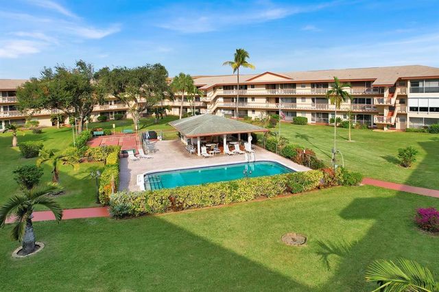 5300 Washington Street G321, Pembroke Pines, FL 33025